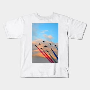 Red Arrows Display Team In Formation Kids T-Shirt